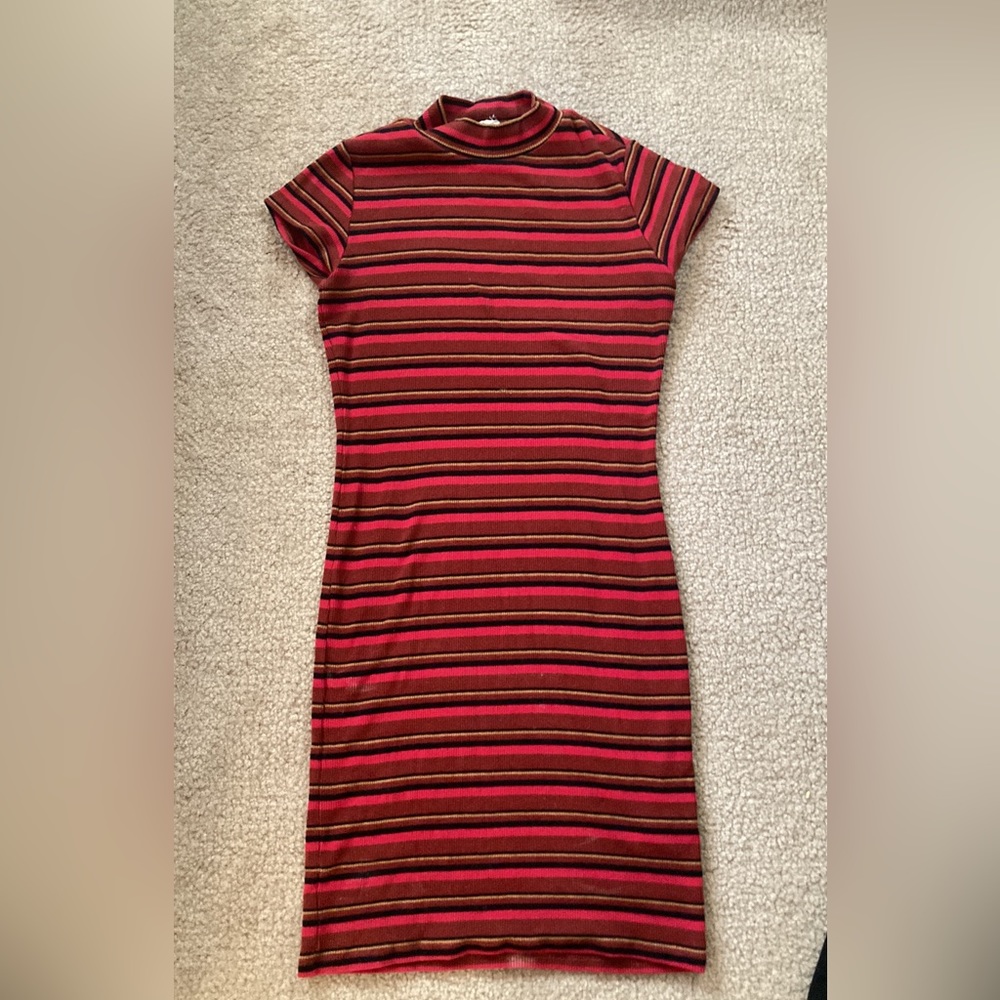 Stripe red dress
